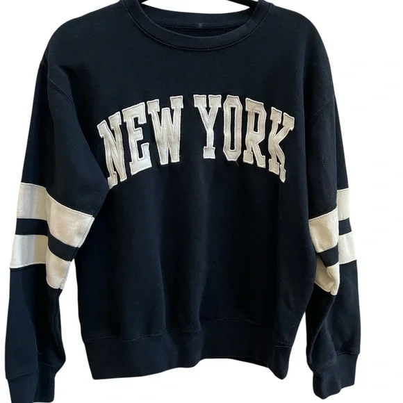 New York Popular Varsity Sweatshirt Navy White Stripe Sleeves Crewneck M - Picture 2 of 4